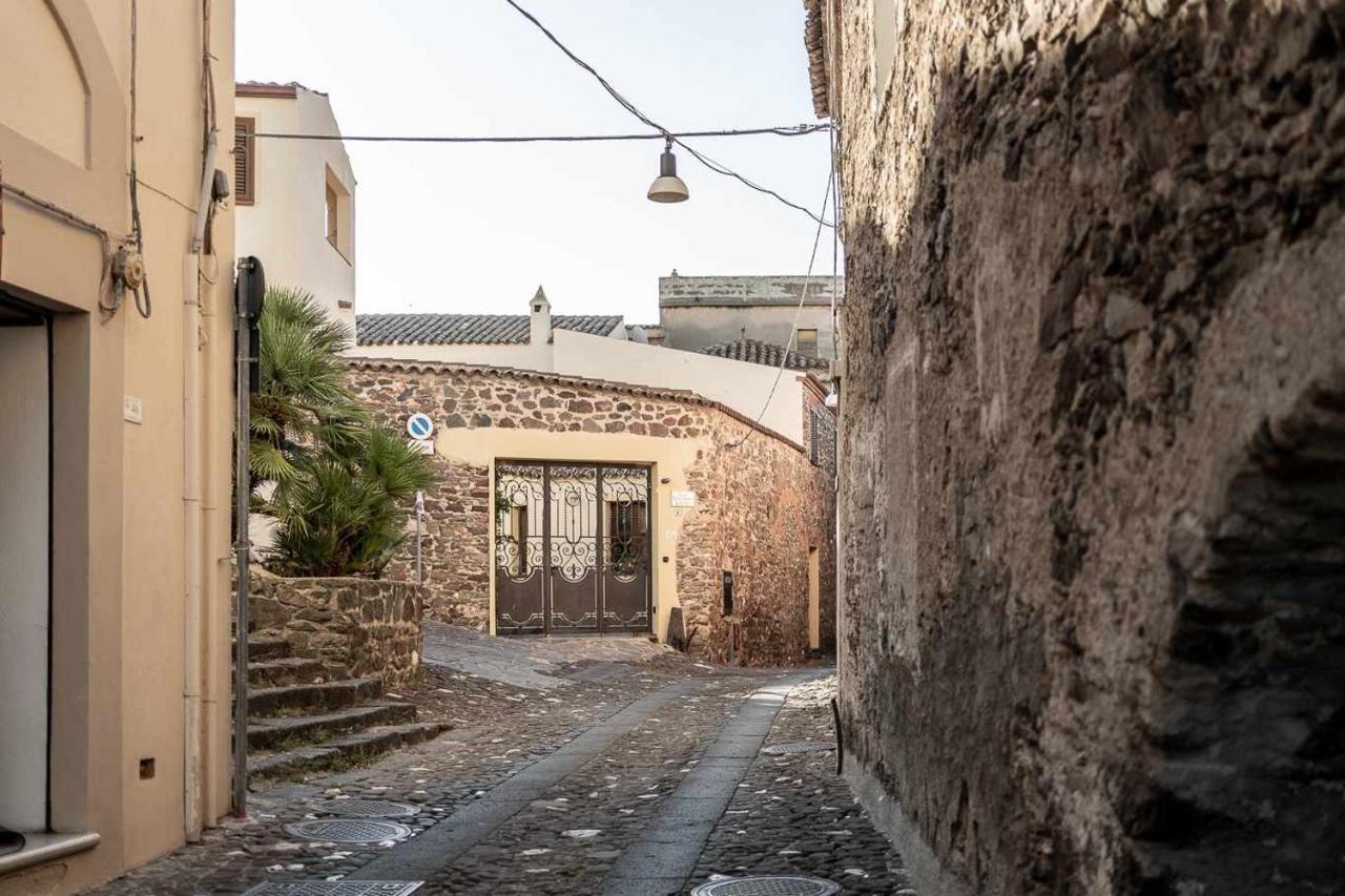 Domo Orise Alloggio In Pieno Centro โอโรเซย ภายนอก รูปภาพ
