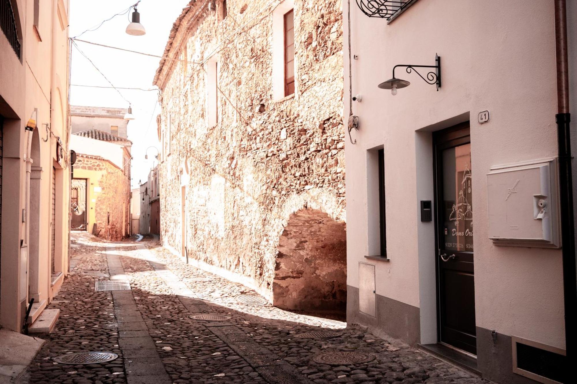 Domo Orise Alloggio In Pieno Centro โอโรเซย ภายนอก รูปภาพ